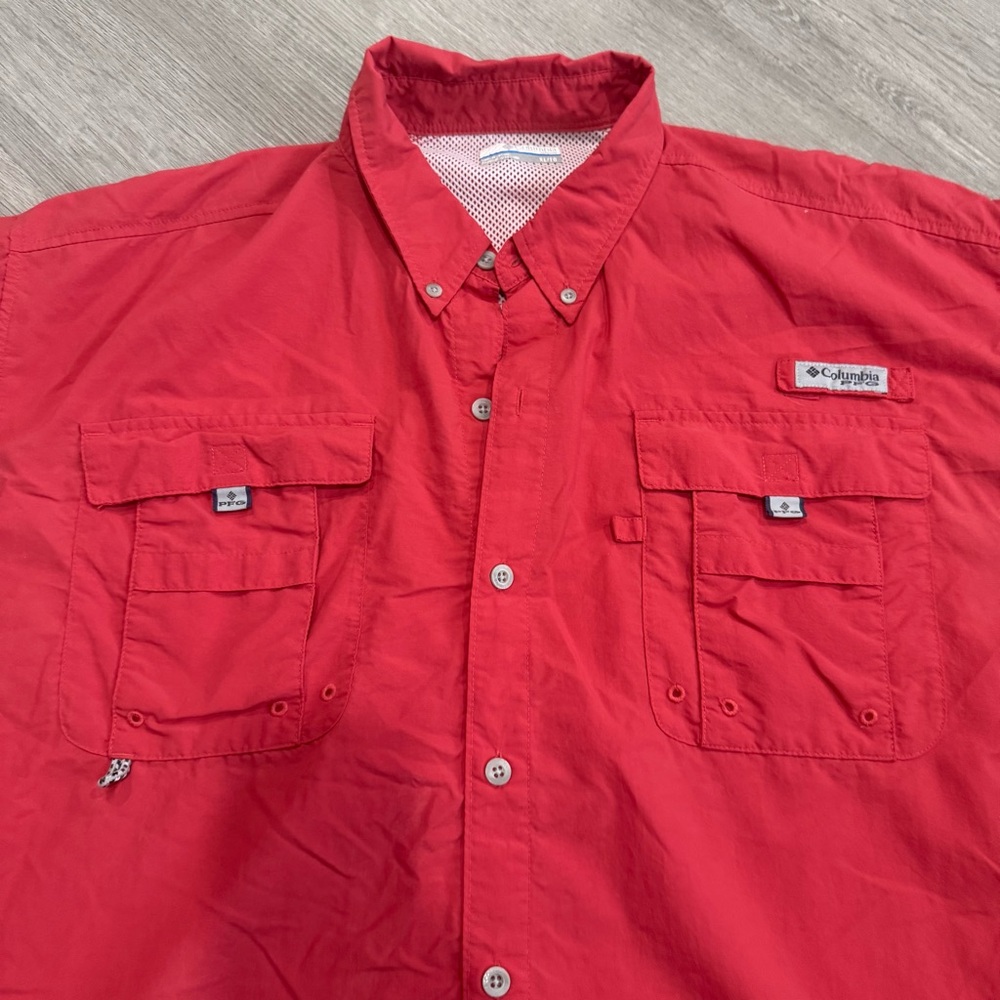 Columbia Men's Vibrant Red Button Down Shirt - Picture 2 of 3